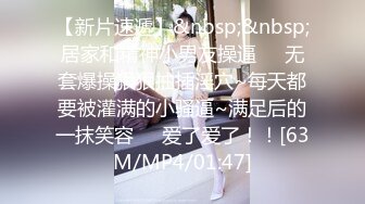 坏医生偷拍给学生妹打屁股针,非得让学生妹把裤子往下多脱一点,怼着屁股猛拍