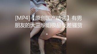 最新10月订阅，OF巨乳奶牛，露脸甜美嫩妹【KaYa Huang】VIP福利视图 (2)