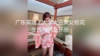 颜值不错的（会所女技师）来大姨妈了也不休息露脸给大叔口活啪啪看她逼还挺嫩的这行应该没干多久