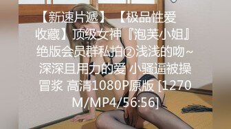 《母子乱伦》小伙趁刚离异风韵犹存的妈妈喝醉偷偷的操了她