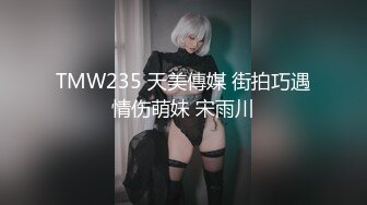 漂亮少妇 被两根大洋吊同时操骚逼和菊花 舔屁眼吃鸡巴 最后口爆吃精 满脸绯红 这下应该上下嘴都吃饱了