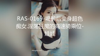 一字马裸舞女神【木槿柒柒 七七会跳舞】舞力全开 一白丝黑丝裸舞倒立一字马合集【48V】 (12)