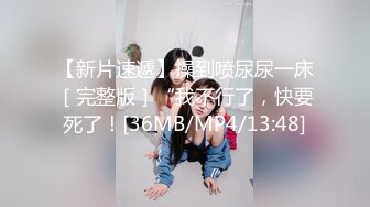 42.黑裙深V