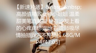 ❤️❤️5女两男多人淫乱，扒掉裤子一顿操，女女互舔奶子，场面很是淫荡，骑乘位抽插，埋头轮流吃屌