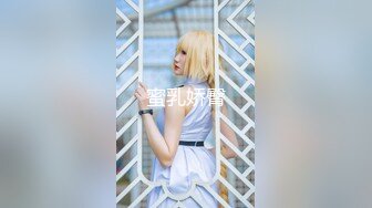 2023-11-21【赵探花】极品00后学妹，168CM大长腿，穿着高筒靴操逼，埋头吃大屌，侧入激情爆操