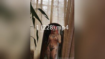 [MP4/ 1.32G] 00后无敌呆萌妹妹！一线天馒头美穴！小舌头舔炮友大屌，双指扣穴自慰，怼着嫩穴猛操